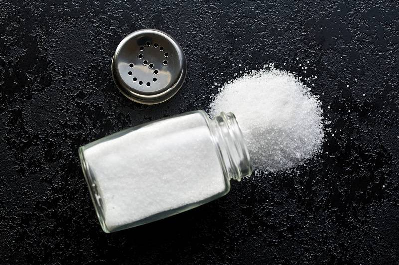 عدم مصرف نمک برای کاهش فشار خون بالا